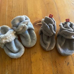 Zutano Slippers 12mos